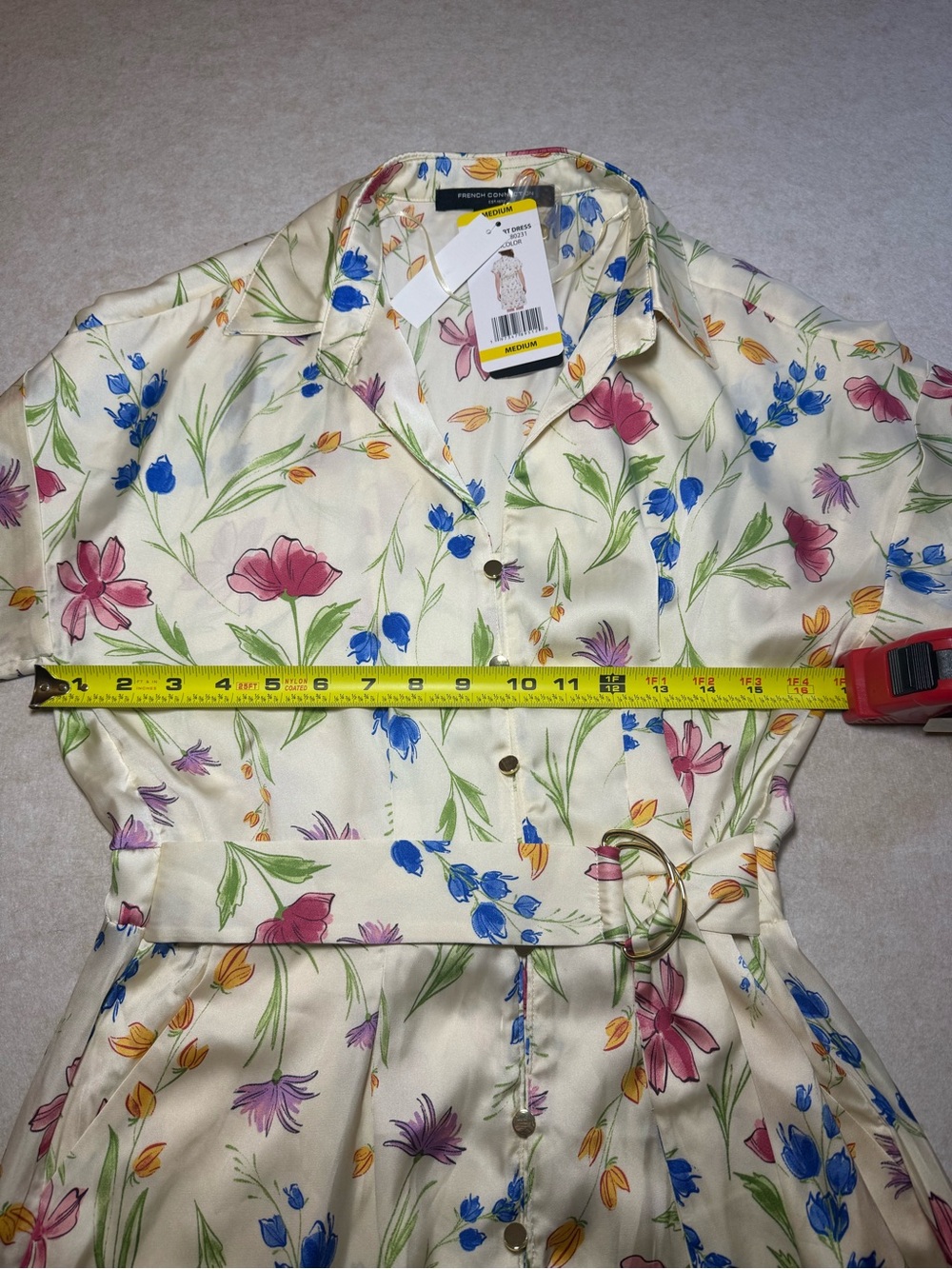 French Connection Women's Short Shirt Cream Floral Buckle Belt Dress Size M NWT - Picture 5 of 11